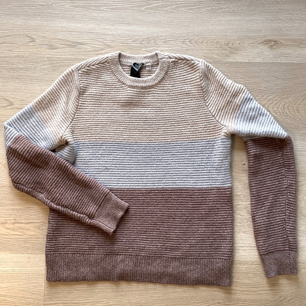 Motion Ribbed Chunky Knit Sweater